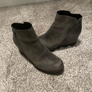 Sorel wedge waterproof booties
